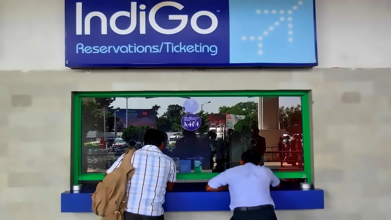 IndiGo, SpiceJet cut flights 8.5% in Q2 amid fuel cost surge
