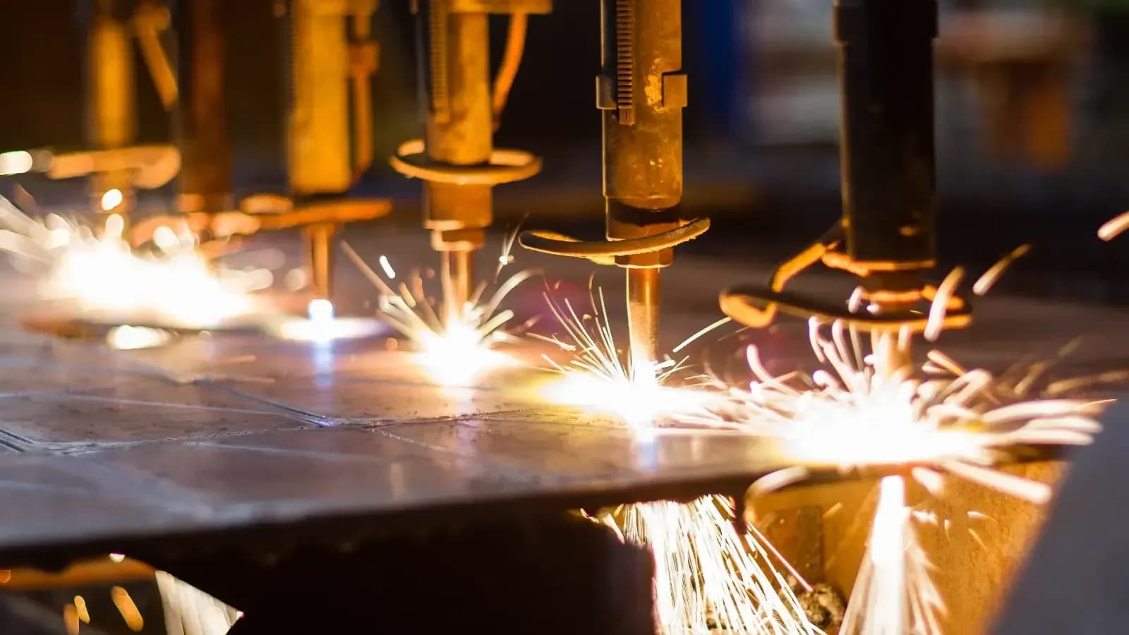 Industrial output rises 5.1% in May on manufacturing boost