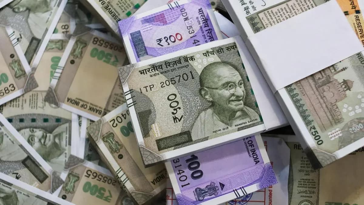 Rupee weakens to 94.53 on month-end dollar demand, geopolitical tensions
