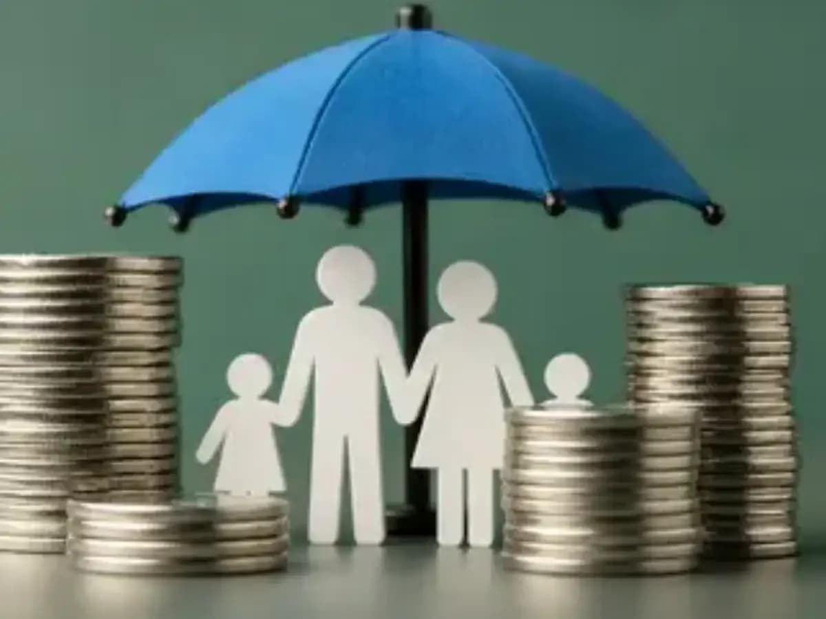 InsuranceDekho-RenewBuy Merge Creates ₹6,600 Cr AI Platform