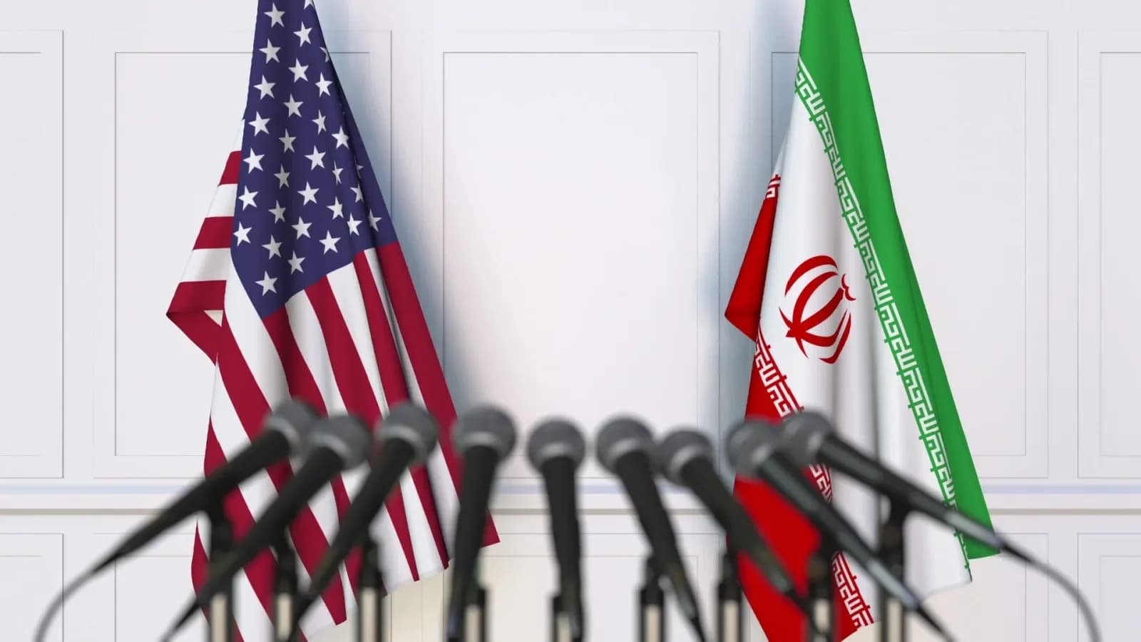 Trump claims Iran seeks Hormuz reopening amid leadership crisis