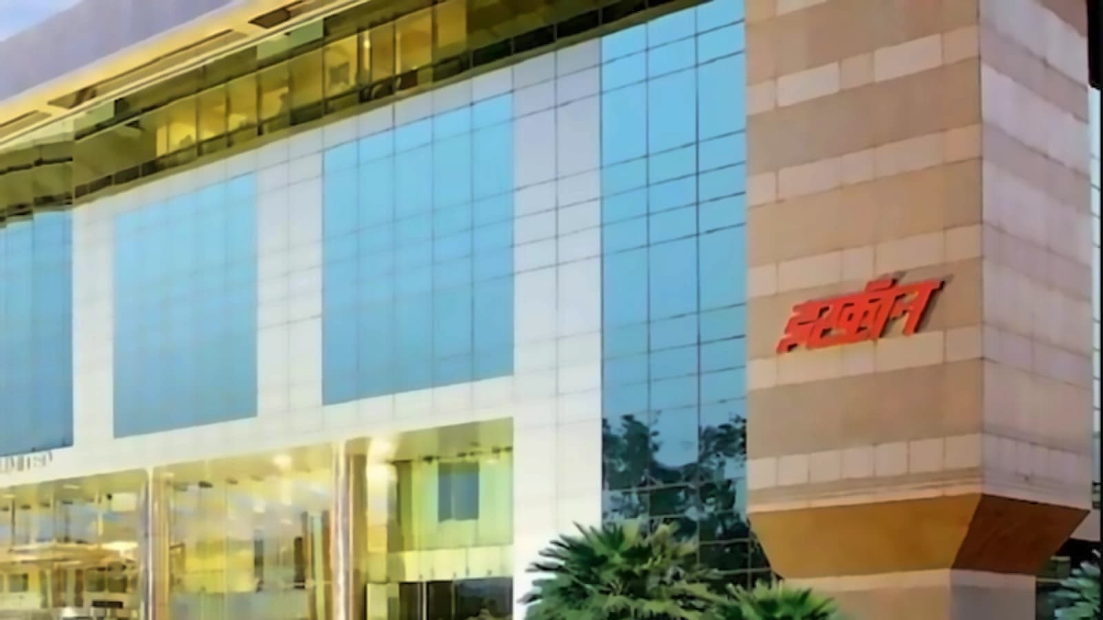 IRCON shares jump 6% after securing ₹862 cr railway contract