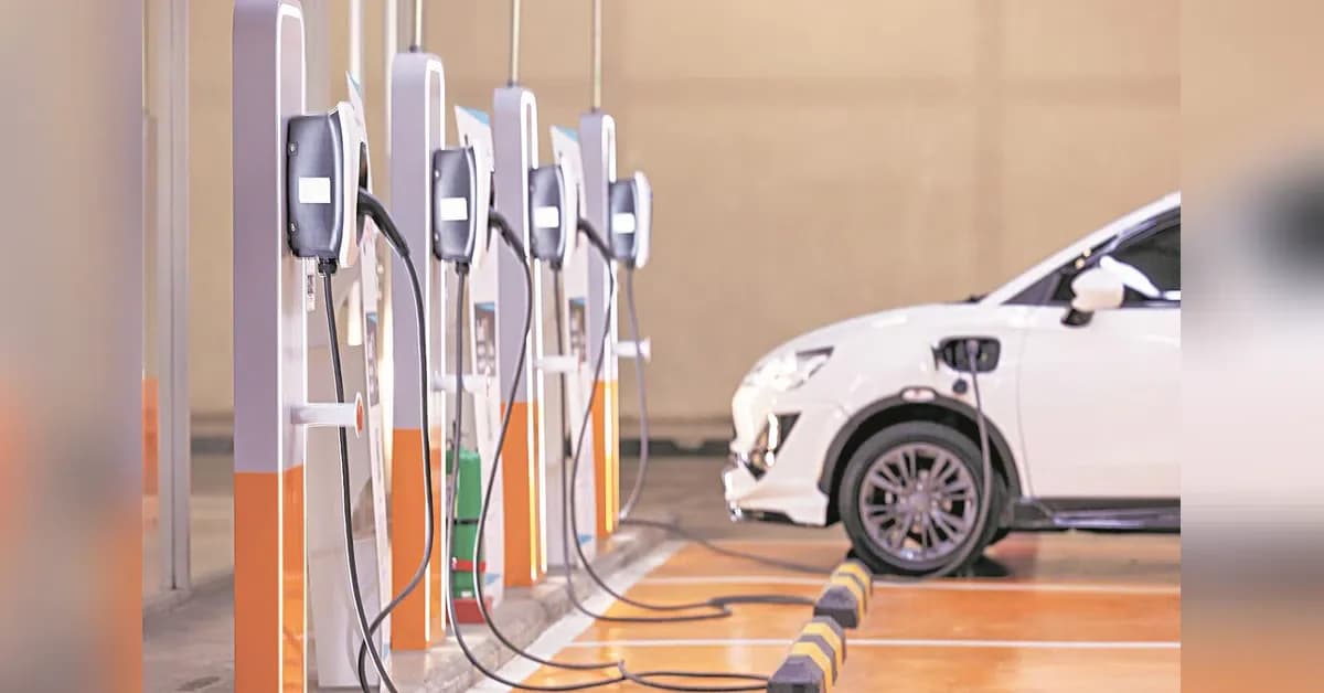 IRF urges Delhi to remove EV price cap as India's power demand hits 300 GW