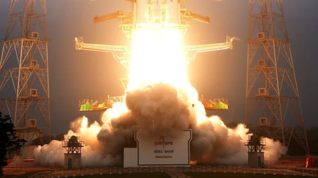 ISRO Achieves Major Milestone with Semi-Cryogenic Engine Test