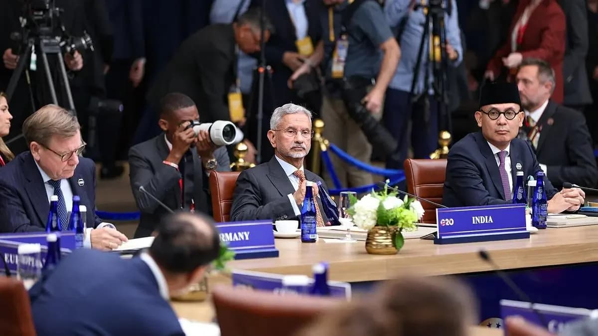 Jaishankar urges G20 diplomacy over military solutions, warns of energy disruptions