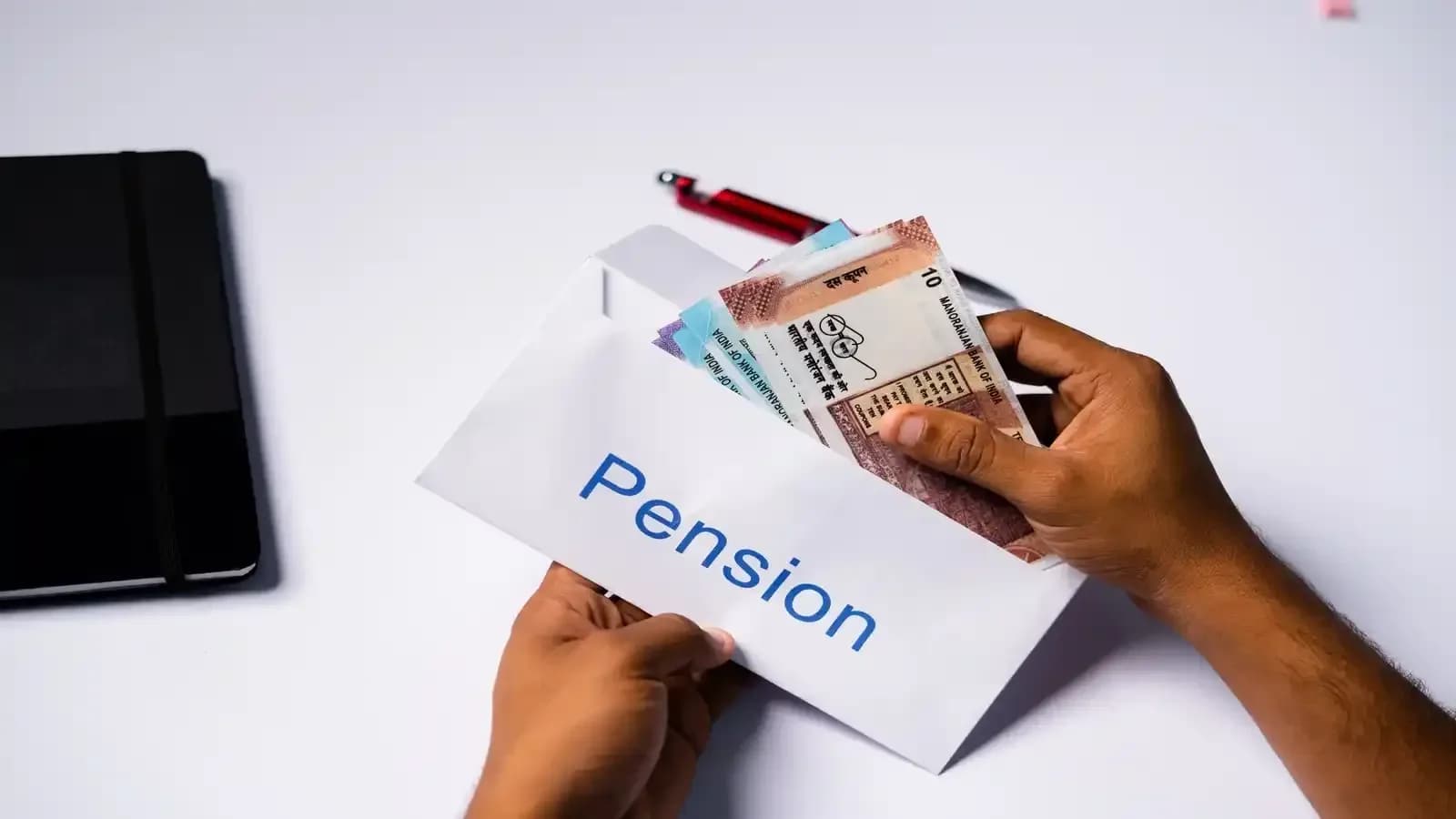 Jeevan Pramaan 2026: Pensioners aged 80+ can submit from Oct 1