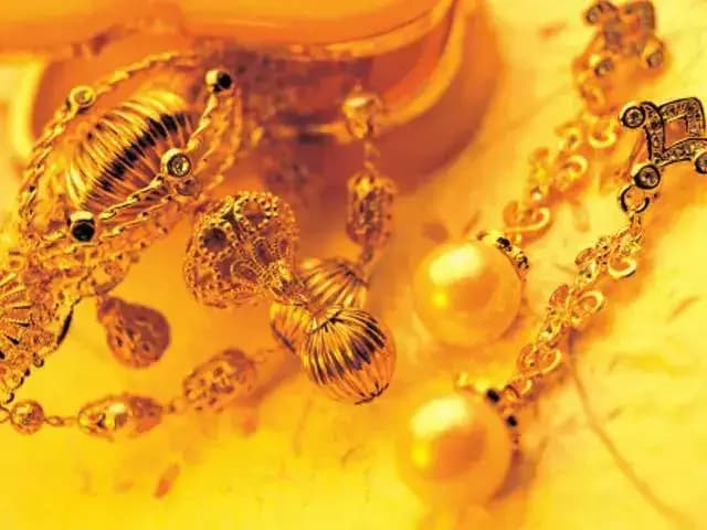 Jewellery stocks fall up to 2% as Centre tightens gold import rules
