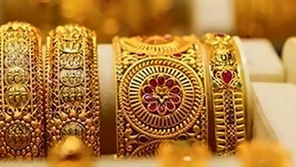 Gold, travel stocks crash on PM Modi's spending appeal amid record imports