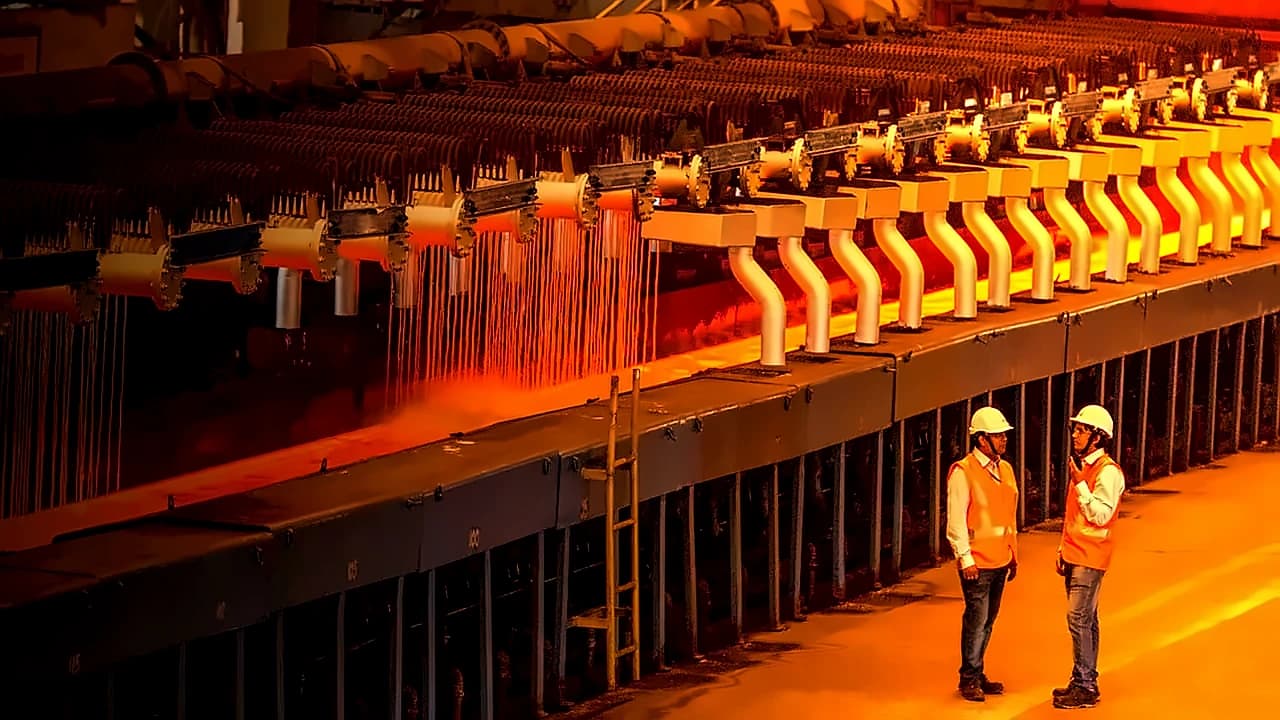 Steel sector faces LPG shortage as Balaji Amines halts plants