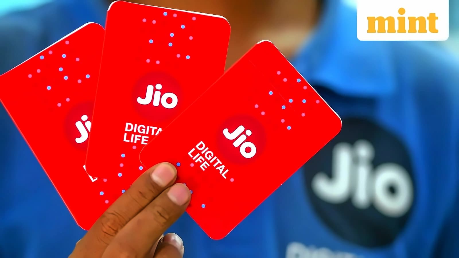 Jio relaunches Prime membership with ₹300 fee, 1-year tariff assurance