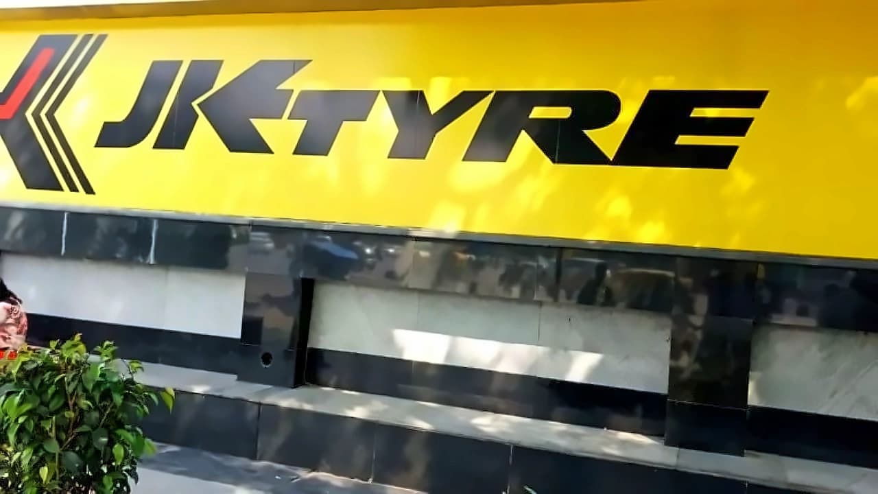 JK Tyre Q4 profit surges 80% to ₹178 cr, shares jump 5.38%