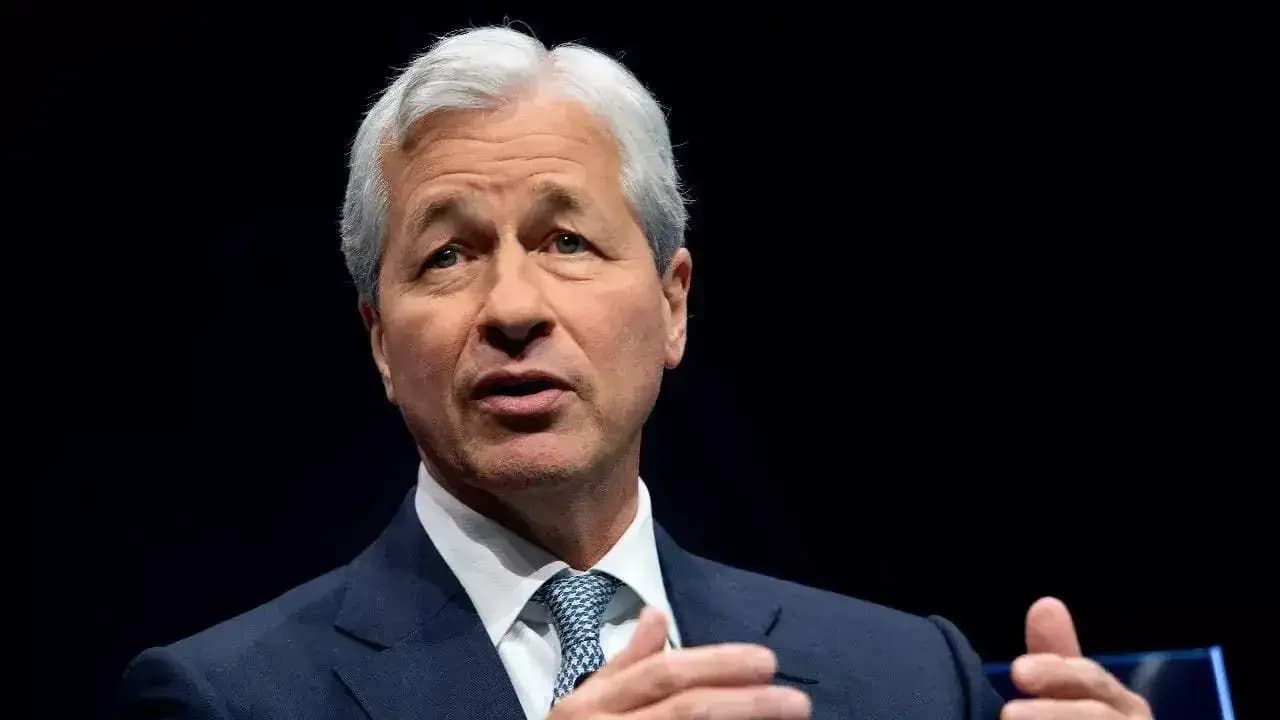 JPMorgan CEO Warns of Private Credit Shakeout, Inflation Tailwinds
