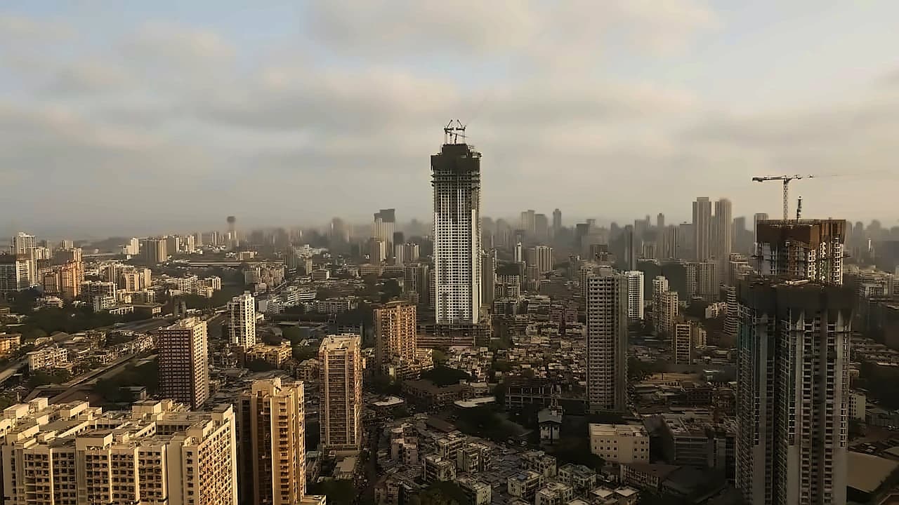 JPMorgan CEO Jamie Dimon visits India as Wall Street hits record M&A