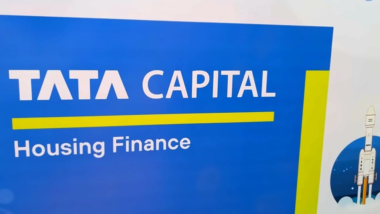 JPMorgan Maintains 'Overweight' on Tata Capital with 12.54% Upside