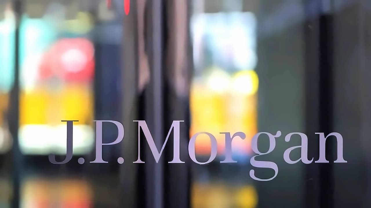 JPMorgan elevates Petno, Rohrbaugh as co-presidents, Lake retires