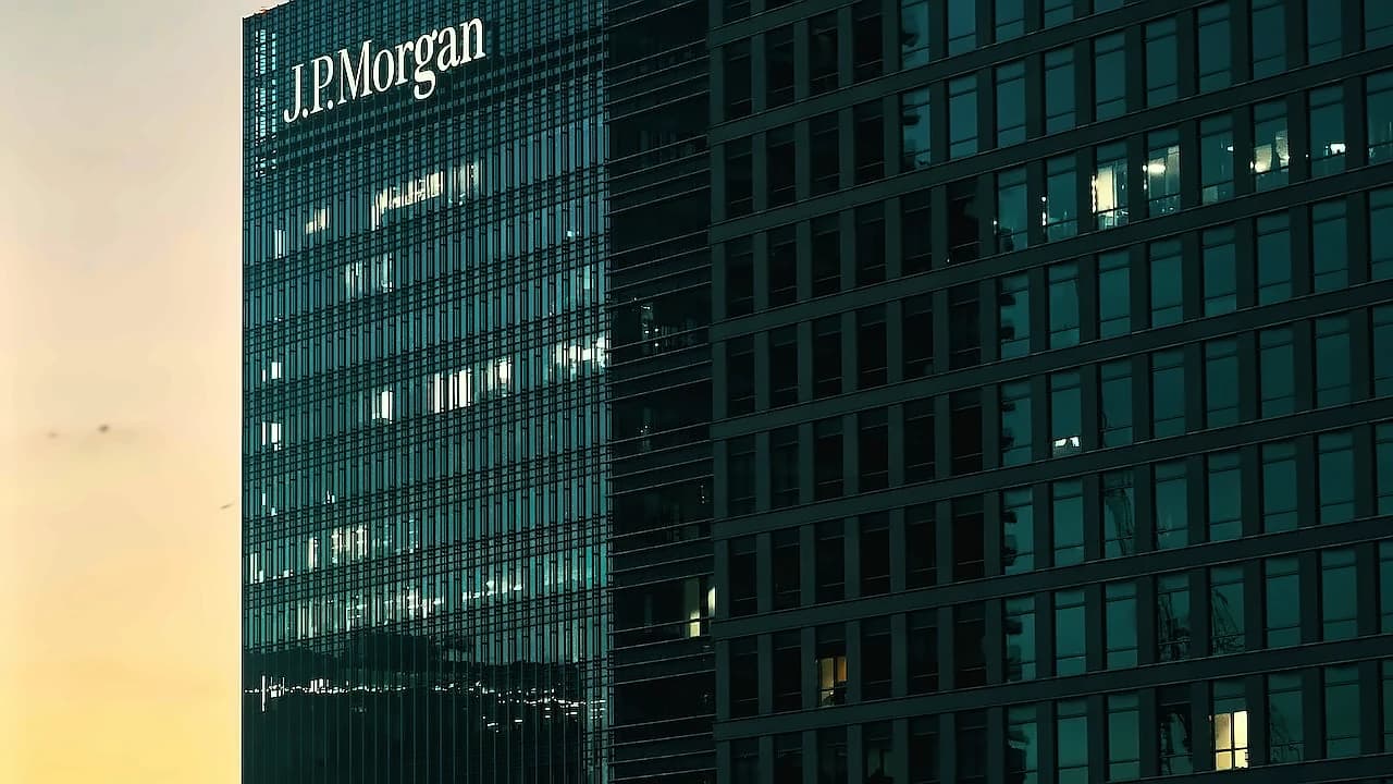 JPMorgan Strengthens Investment Banking with Rob Sweeney Hire