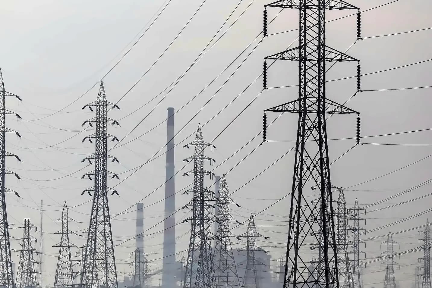 Juniper Green Energy secures 230 MW FDRE-RTC project from SECI