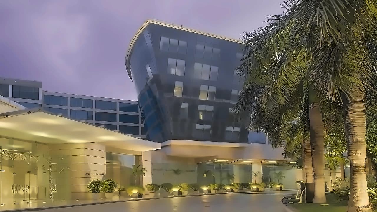 Juniper Hotels Faces Middle East Impact Despite Growth Plans