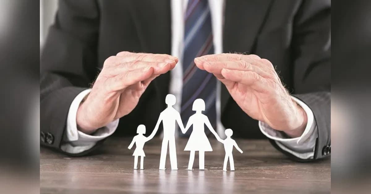 Large-ticket term policies surge to 34% share post-GST exemption