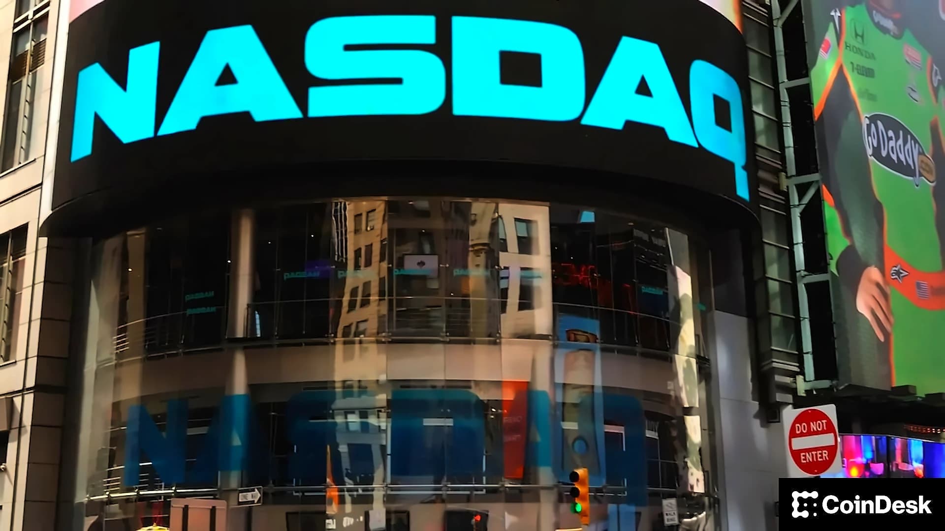 LMAX Explores $5B Sale or IPO with Morgan Stanley Advisers