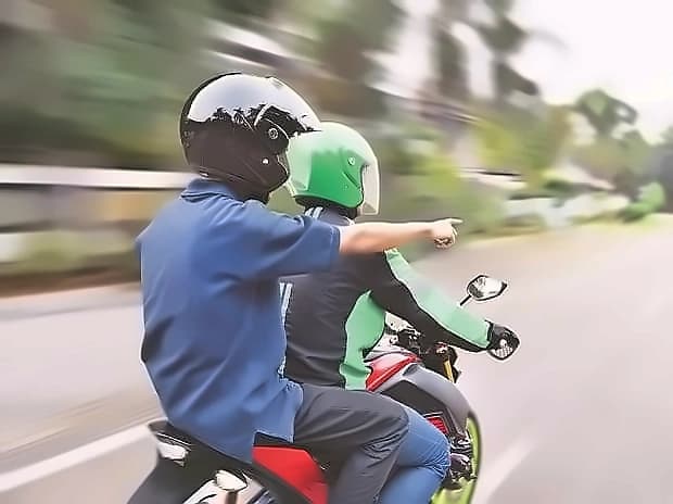 Maharashtra sets 9-month deadline for bike taxi operators to go electric