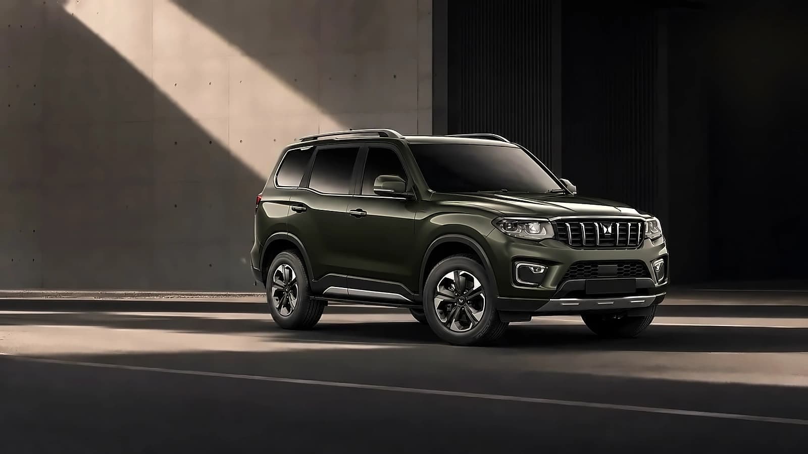 India auto retail hits record 25.91 lakh units in July 2026