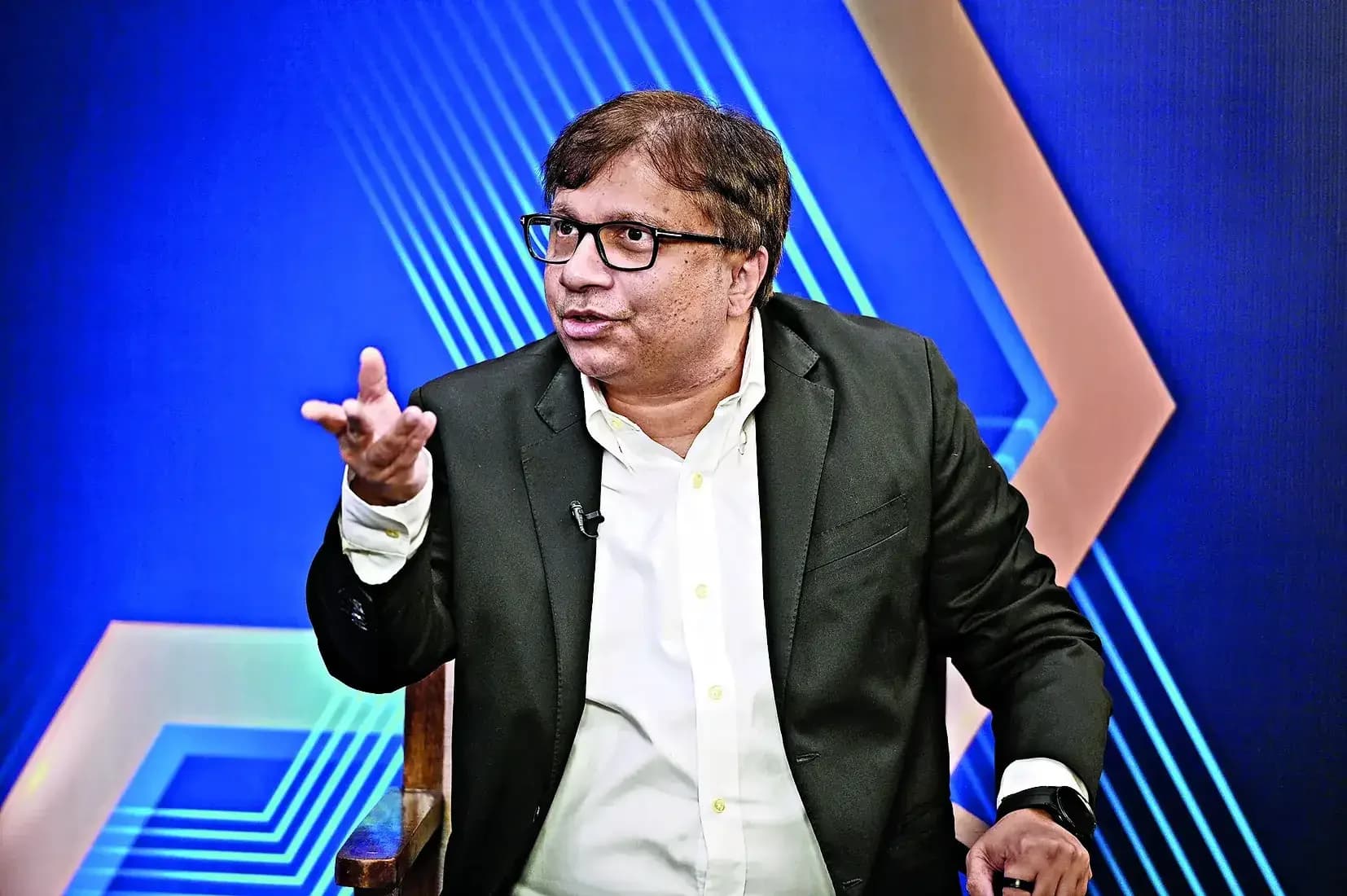 Marico posts 26% revenue growth, targets ₹15,000+ crore next year