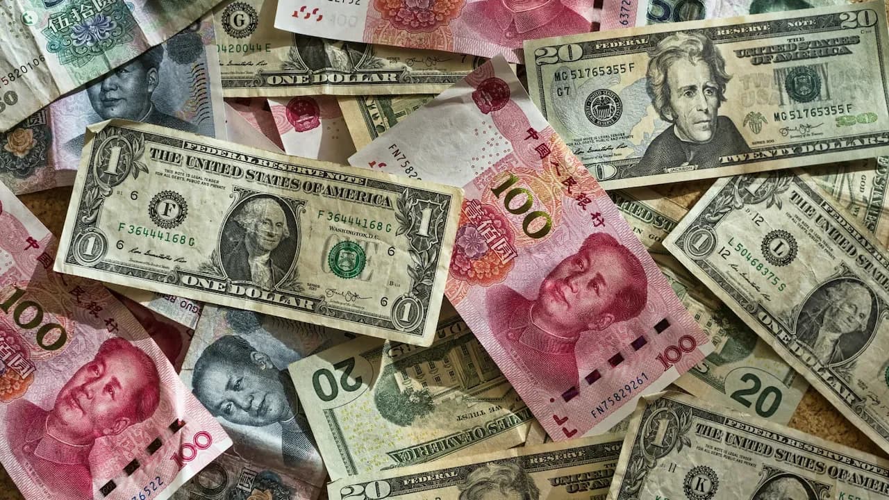 Market expert urges investors to ignore geopolitics, focus on long-term