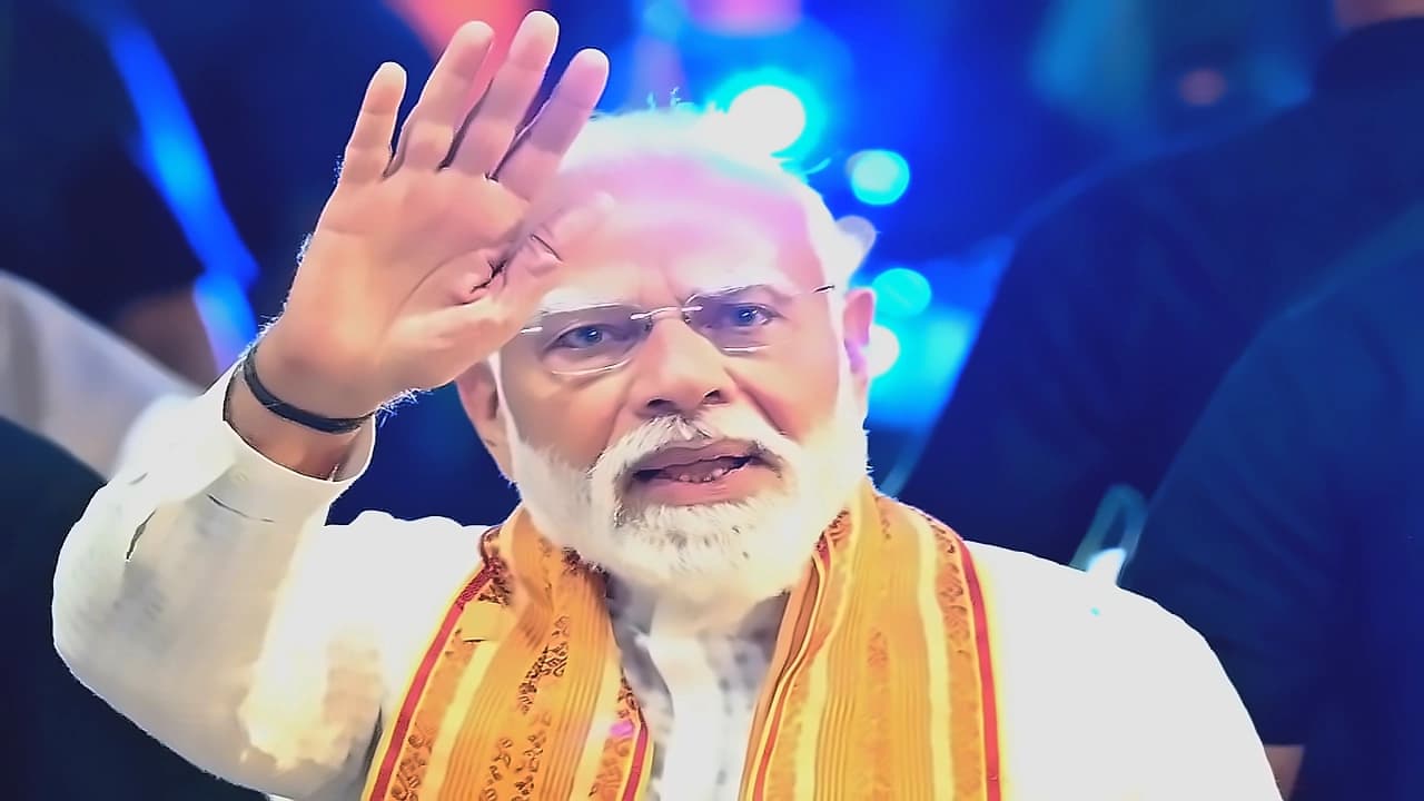 Modi's Austerity Call as Crude Hits $105, Markets Fall