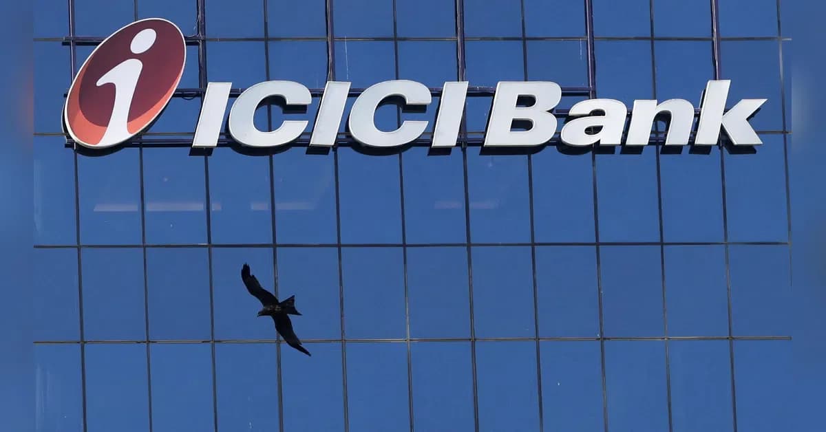 Bank Nifty breaks 57,500 as banking stocks rally; Nirmal Bang picks SBI, HDFC