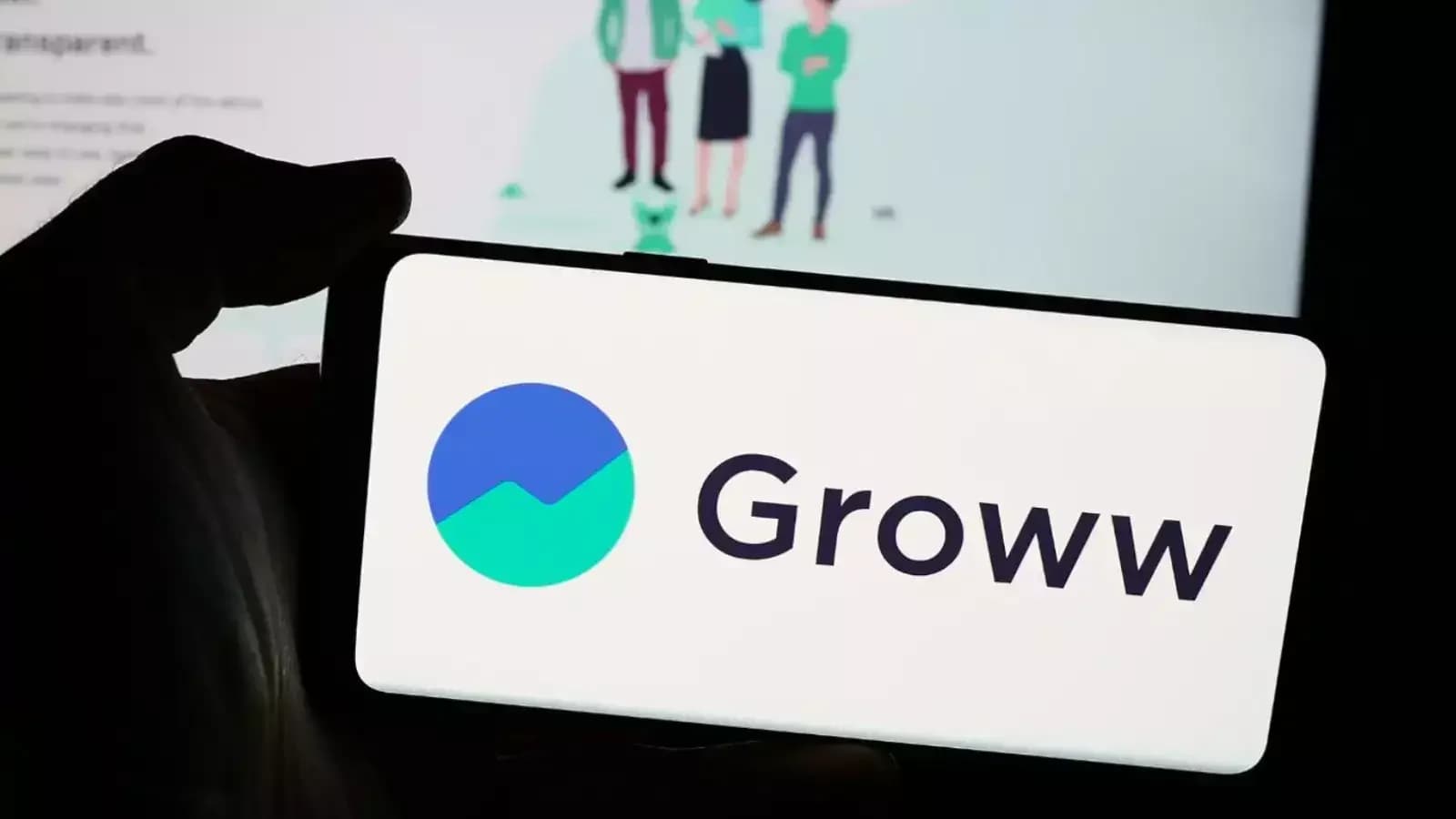 Groww shares rebound 4% after strong Q1 performance, FIIs raise stakes