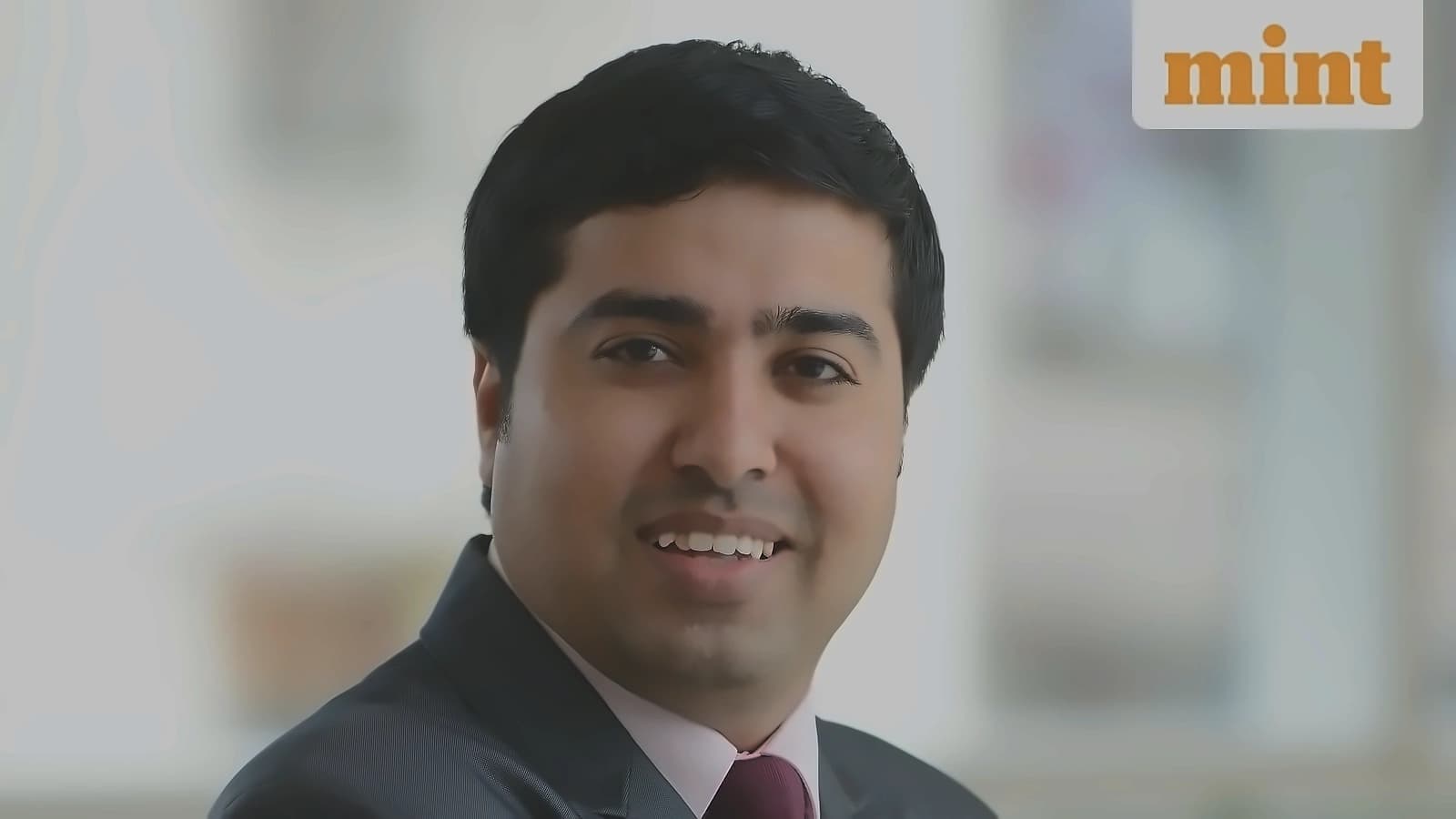 Motilal Oswal's Taparia picks 3 stocks for Aug 11 trading