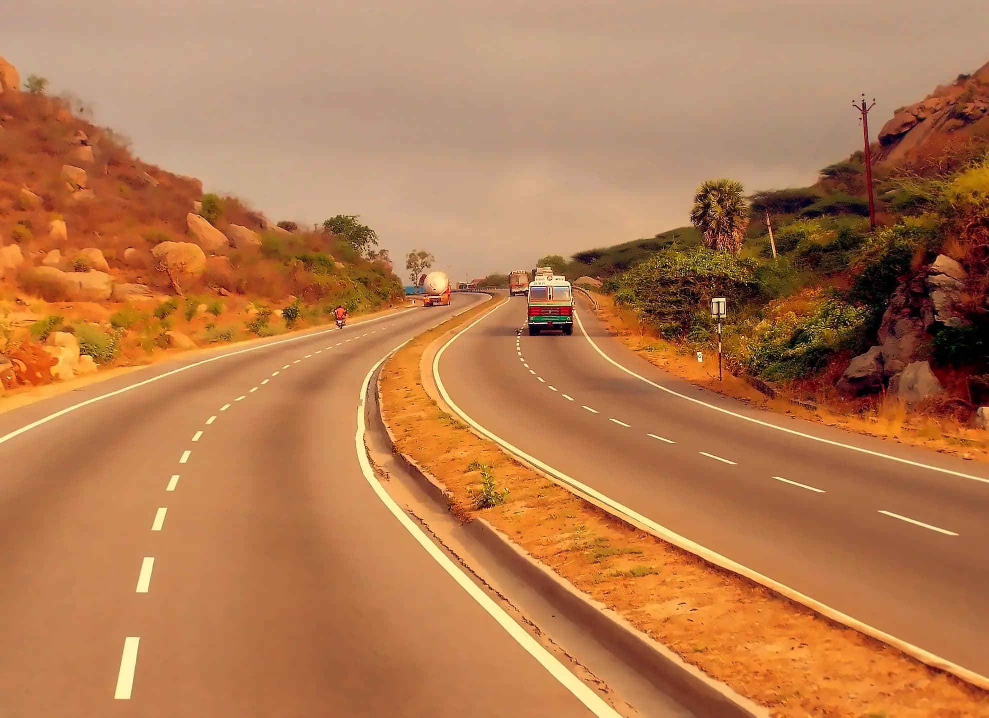 NHAI introduces barrier-free tolling, updates hybrid annuity model