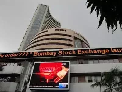 Nifty falls 207 points, Sensex drops 702 points amid oil price surge