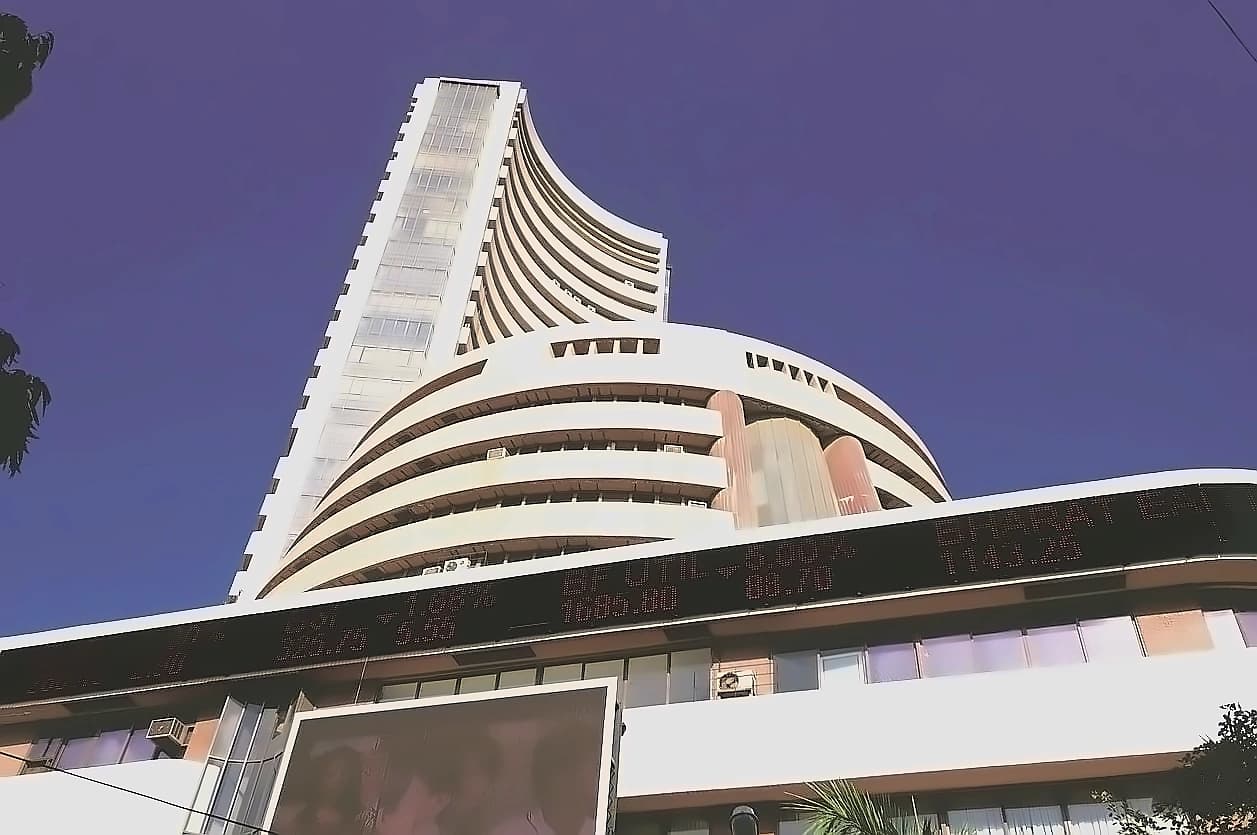 Sensex posts best monthly gain in 6 months at 2.73% in October