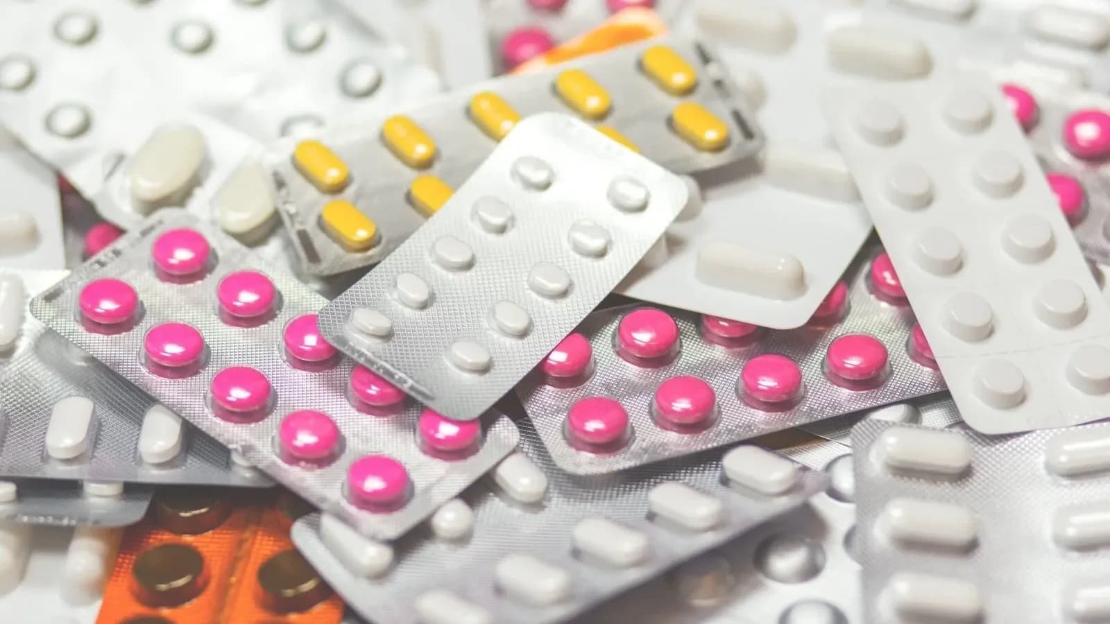 Nifty Pharma Surges 2.6% on Strong Earnings, Regulatory Wins