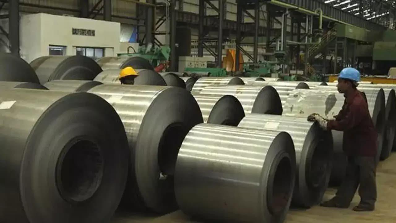 NMDC Q4 profit jumps 36% to ₹2,018 cr, Systematix raises target to ₹112