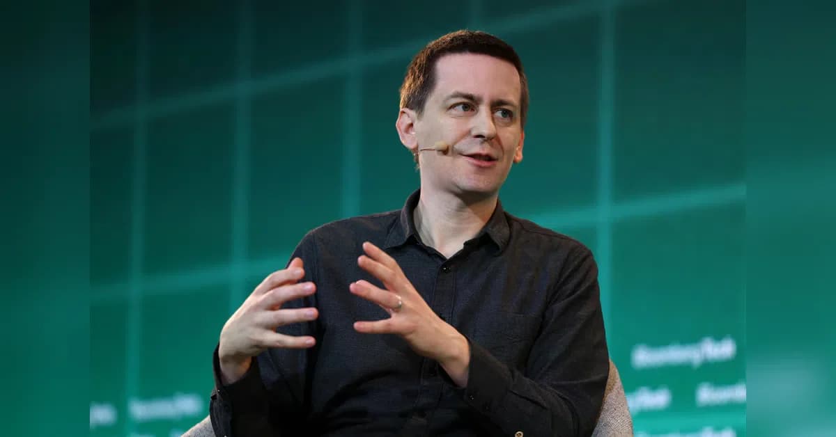 Alphabet Shares Drop 7% as AI Leaders Exit to Competitors