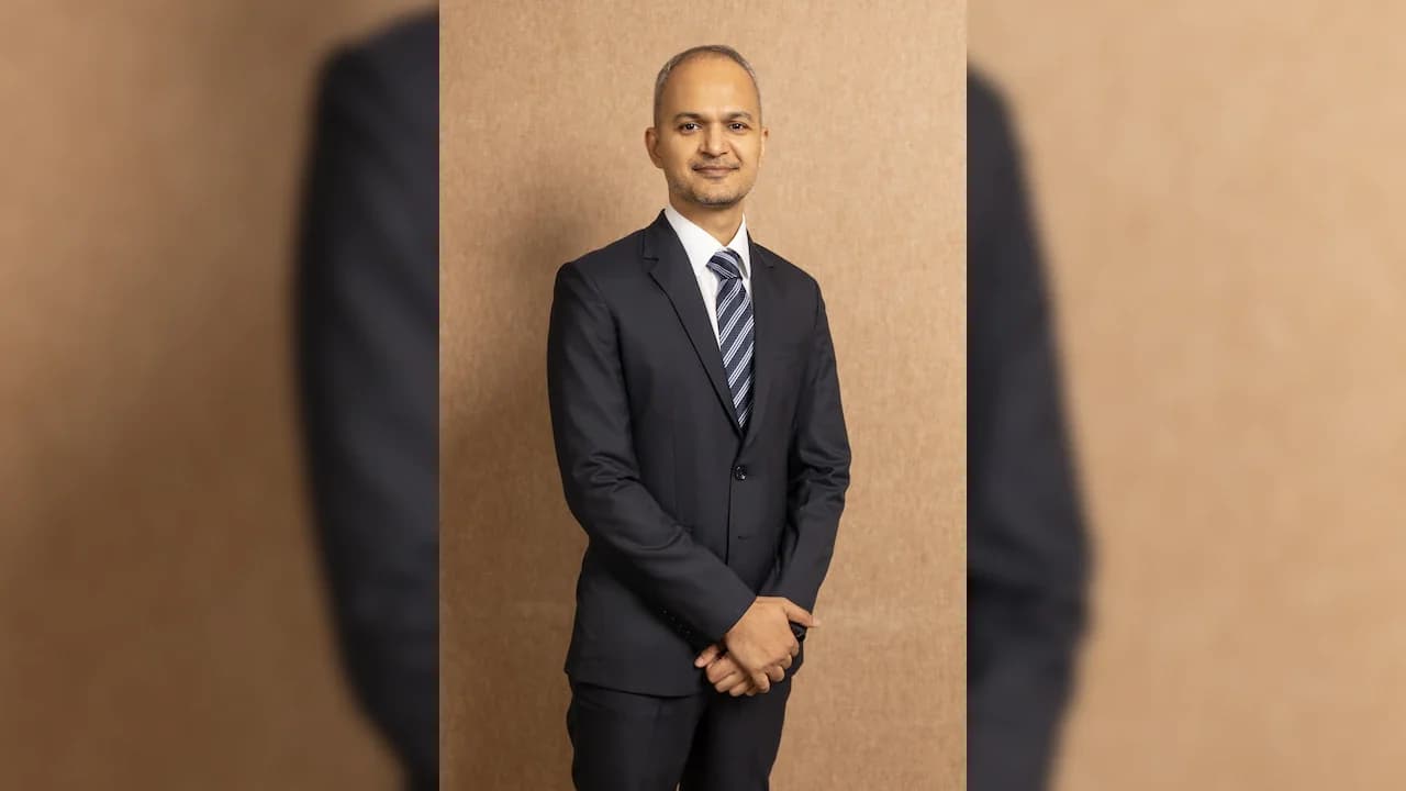 Oil Sector Faces Valuation Contrast as DSP Fund Manager Sees Opportunity