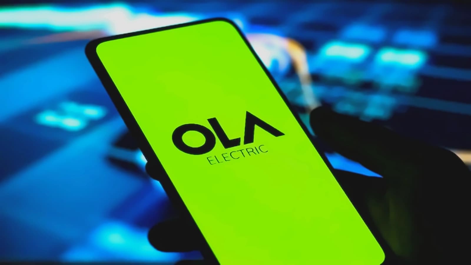 Ola Electric shares fall 10% after ₹1,000 cr rights issue approval
