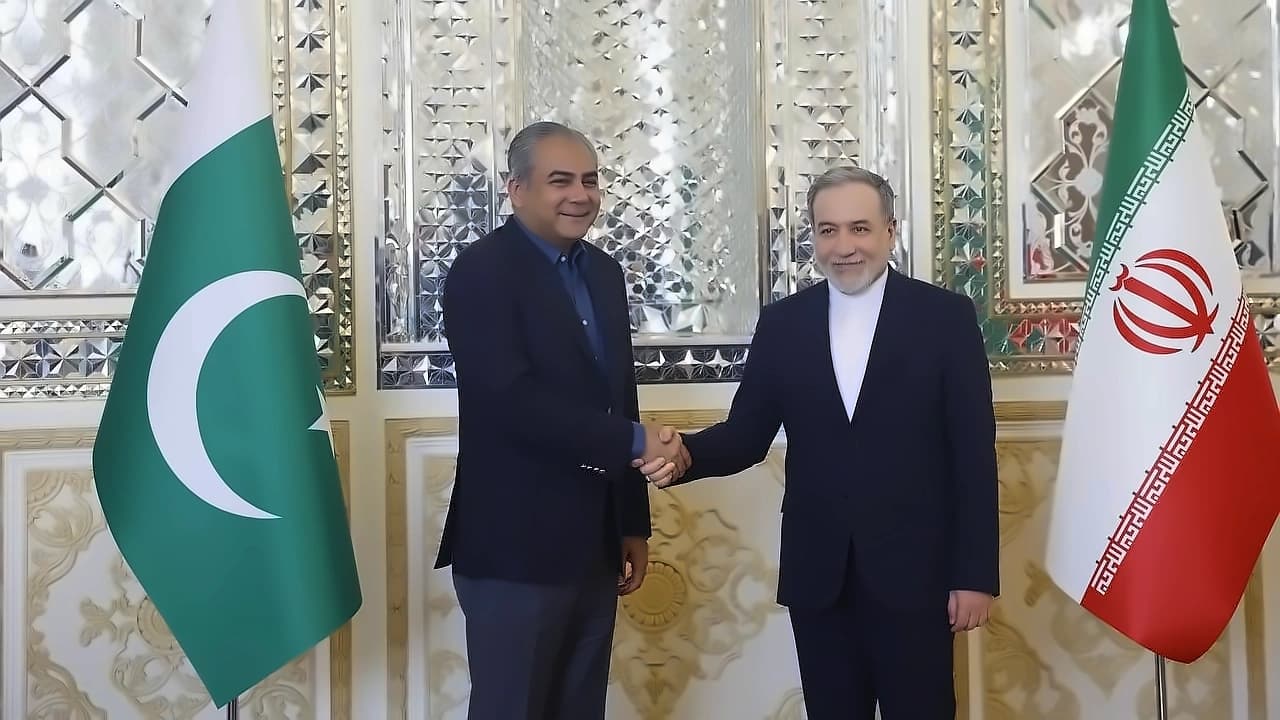 Pakistan Explores US-Iran Talks Revival After China Push