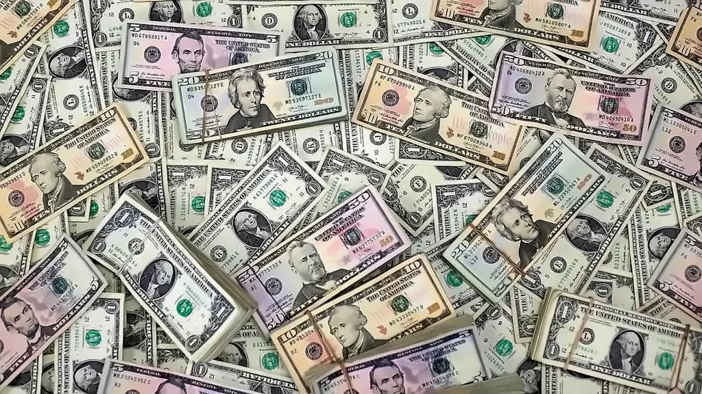 Pakistan seeks $10B US facility to boost foreign reserves
