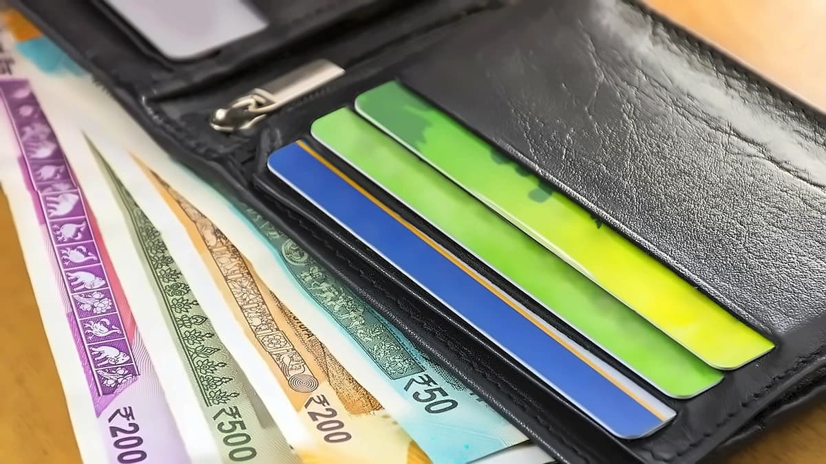 Paramotor Digital partners NSDL Payments Bank for prepaid cards
