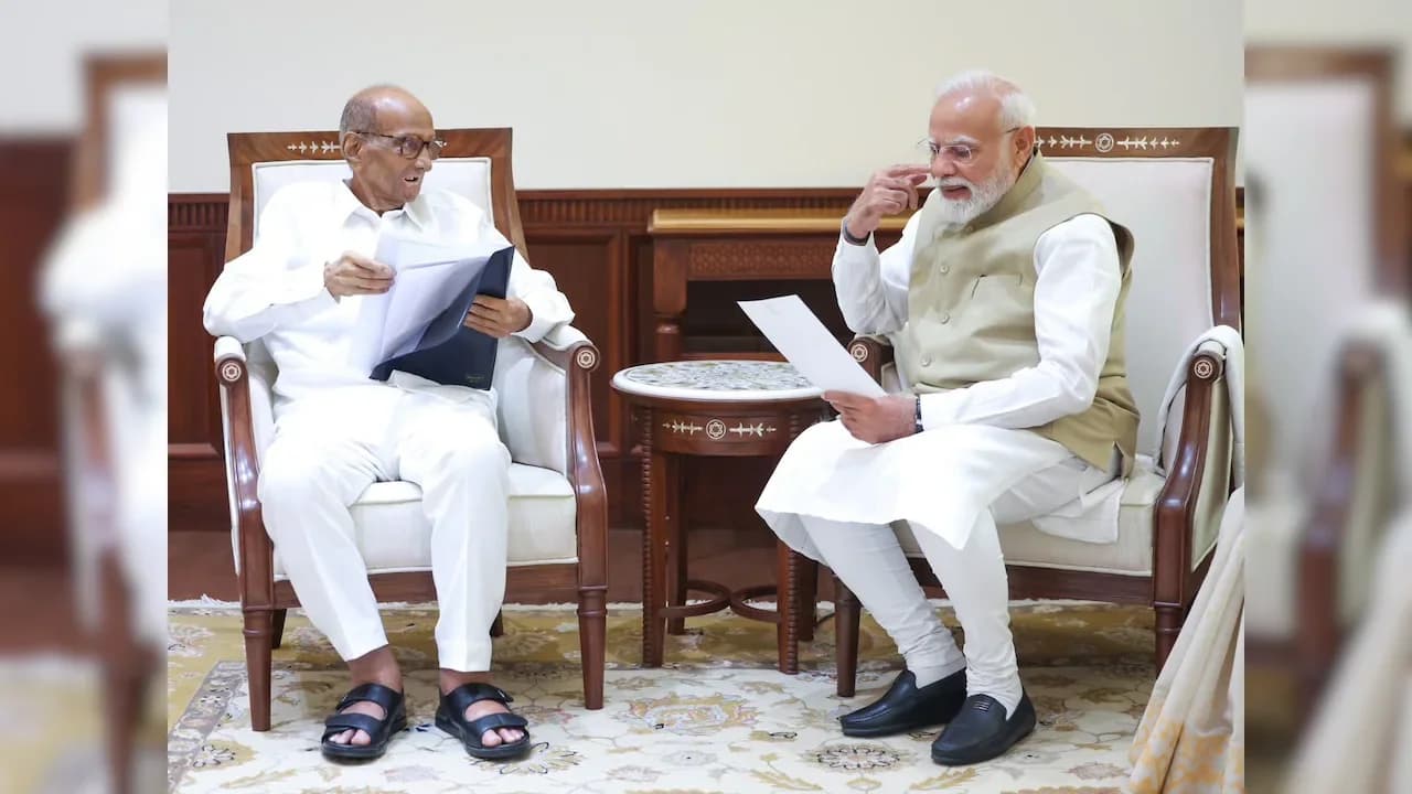 Pawar Writes to PM Modi on Farmer Suicides, MSP Guarantee