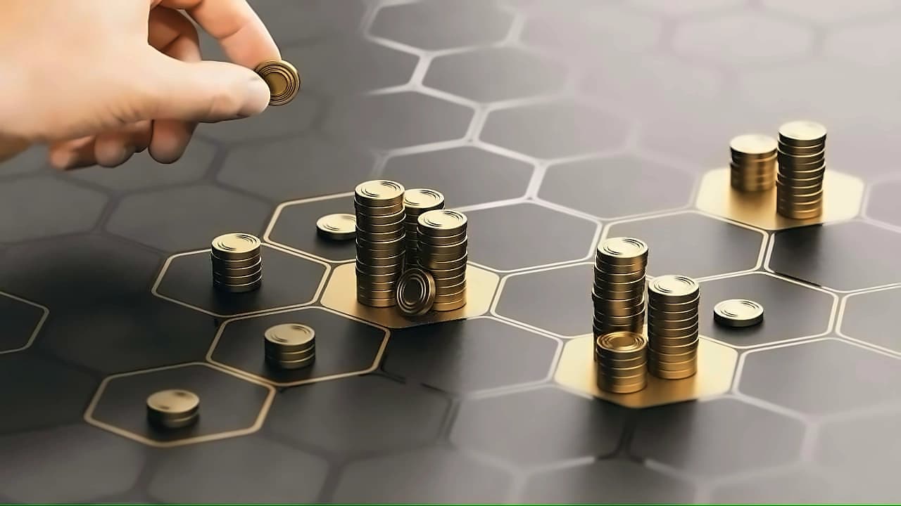 PE, VC Leaders Eye Consumer, Manufacturing Over AI Trends
