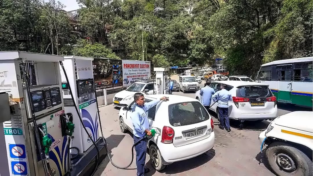 Petrol Crosses ₹114 Mark as Fuel Prices Hit Highest Since May 2022
