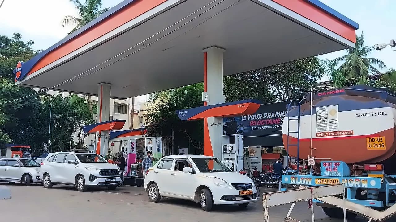 Petrol, diesel prices rise ₹3/litre amid mounting losses