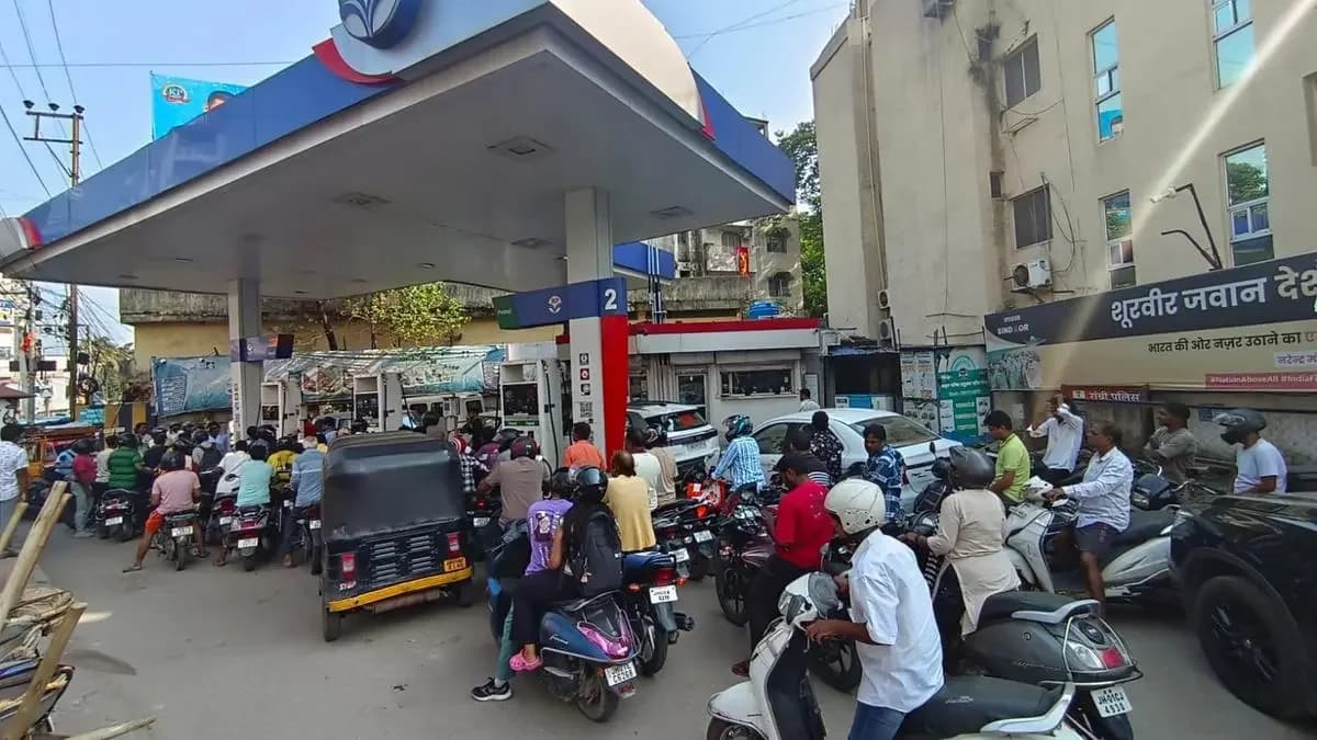 Petrol hits ₹107.97, diesel above ₹93 in Jaipur after ₹3 hike