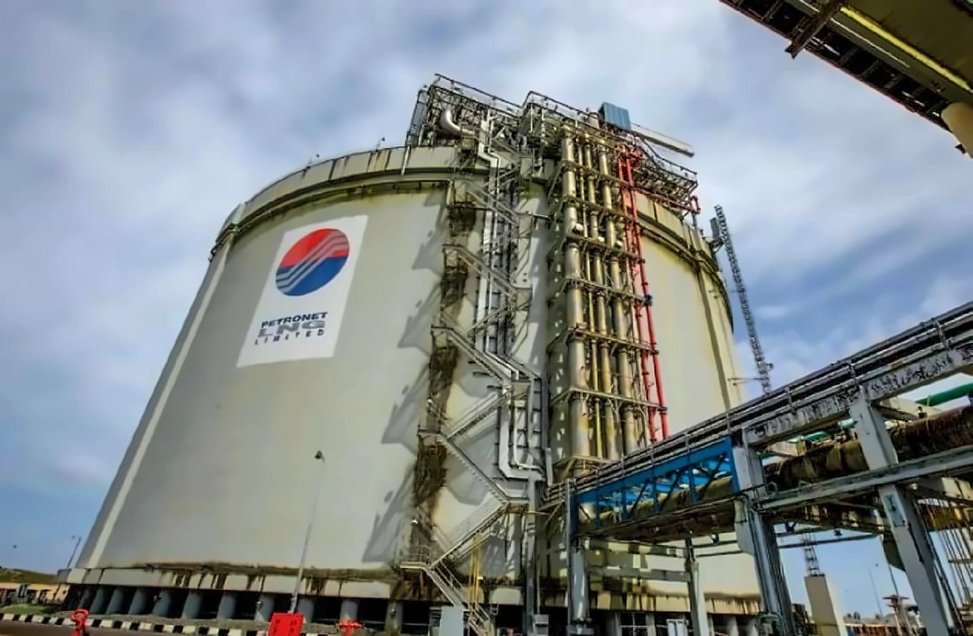 Petronet seeks 5-year director commission extension till 2031