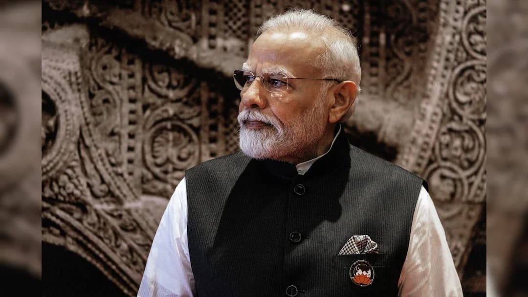 PM Modi inaugurates ₹22,655 cr projects in Surat, Daman